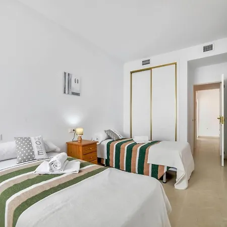 Apartamento Augusta 4b - Plusholidays * Κάλπε